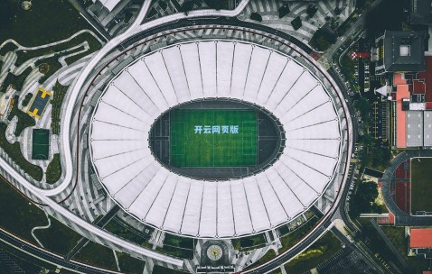 曼联后防调整引关注，弗雷德里克森临危受命，顶替马兹拉维进入关键战名单