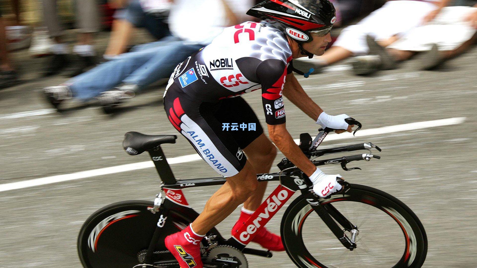 突发！申花右后卫防线或迎重磅引援，王世龙恐外租寻出场机遇